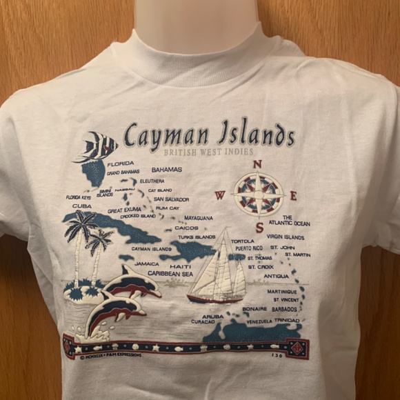Cayman Islands British West Indies T-Shirt White Map Dolphins Med - Picture 3 of 6